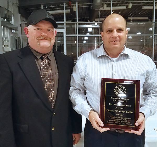File:Fire Department 2017 Company 5 Awards, Chucky Dabbs receives the 2017 President Award from President Todd Webber..jpg