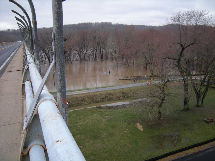 File:Flood of 2010 East side of Bridge looking down at Brunswick boat ramp and submerged bathroom..jpg