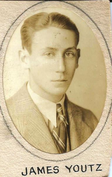 File:Class 0f 1934, James Youtz.jpg