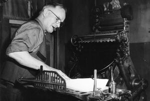 Henry Cap Rinker, Distinguished Citizen 1982 (1).jpg