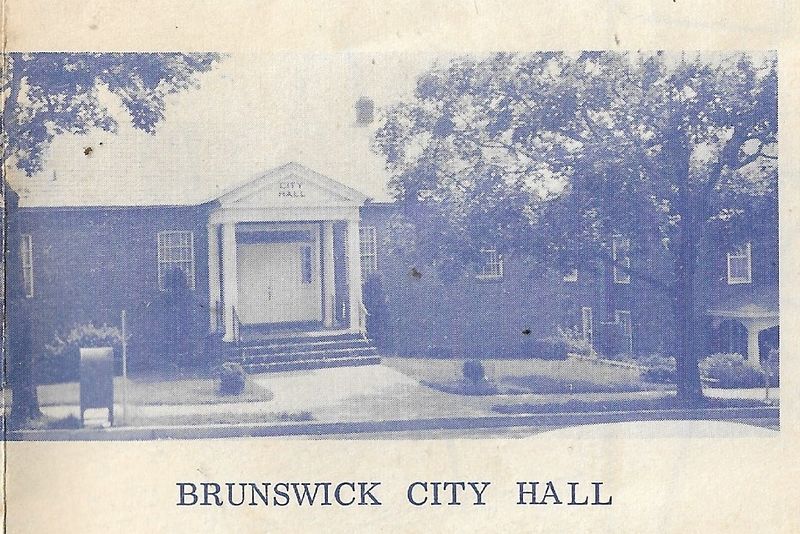 File:City Hall in 1964.jpg