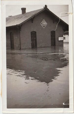 Flood October 1942 from The Lee Smith Collection (1).jpg