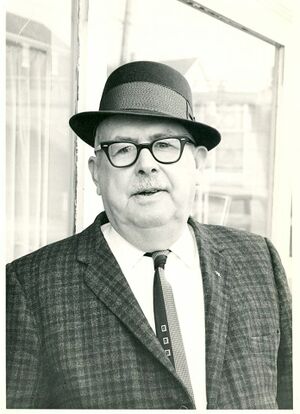 Chum Mills on W. Potomac Street in the 1960s.jpg