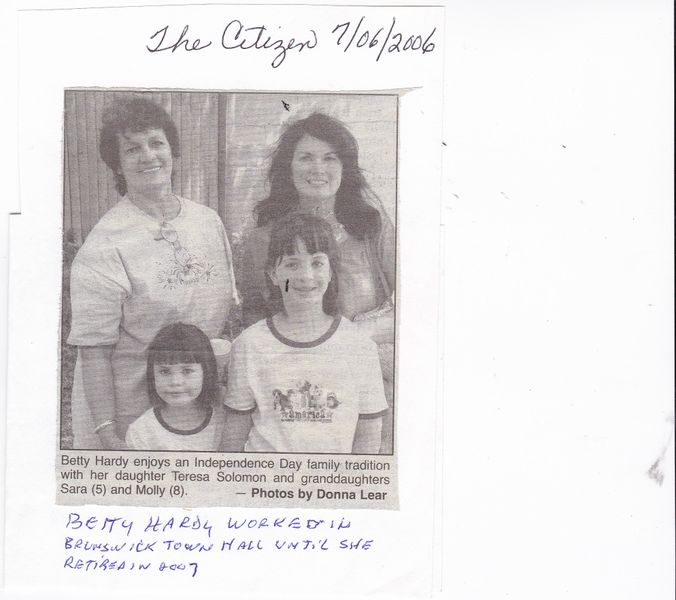 File:Betty Hardy retires from The Brunswick Citizen, July 6, 2006.jpg