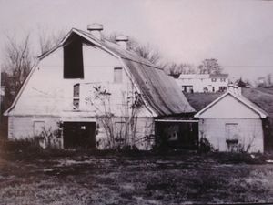 Wenner milk barn on N. Maple Avenue Circa 1978.jpg