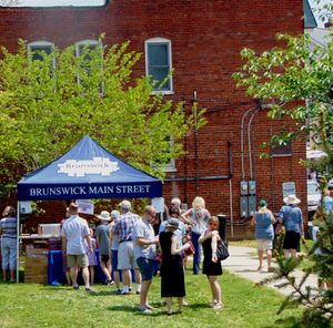 Main Street Wine and Chocolate Walk 2018.JPG