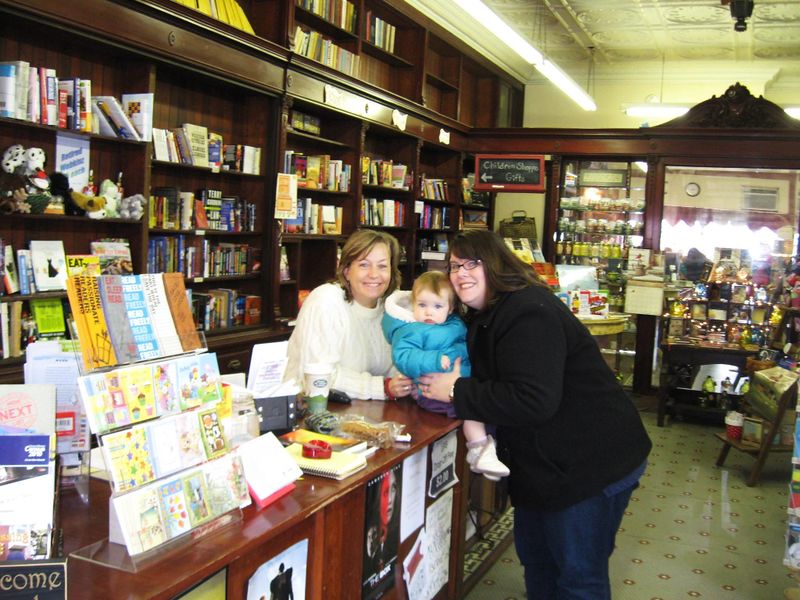 File:Book Crossing Sherry Wright, Owner (in white) and Sheryl C Frye, January 2010. Photo Jerry Knight.jpg