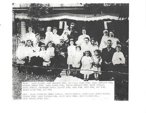The Funk family on the Fourth of July, 1910.jpg