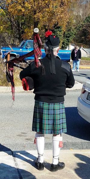File:American Legion 2018 Veterans Day Ceremony at Veterans Park on A Street, November 11, 2018 (10).jpg