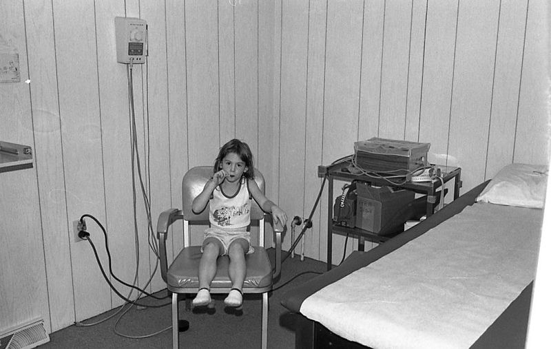 File:Dr Wayne Allgaier son Steven helps out in the office This is the Potomac St office in the 80's In 2016 Steven is living in Galynn Manor..jpg