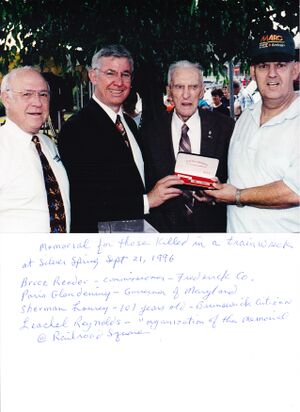 Memorial for those killed in train wreck 1996.jpg