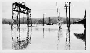 Flood of 1936 at the South Maple Avenue crossing..jpg