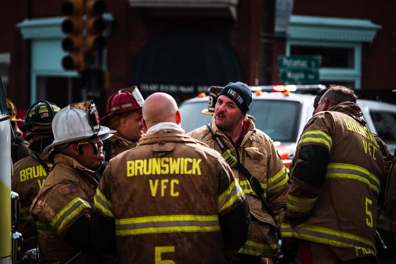 File:Fire Department 2019 Chief George (Bubba) Clary Jr at fire on West Potomac Street, February 3, 2019.jpg