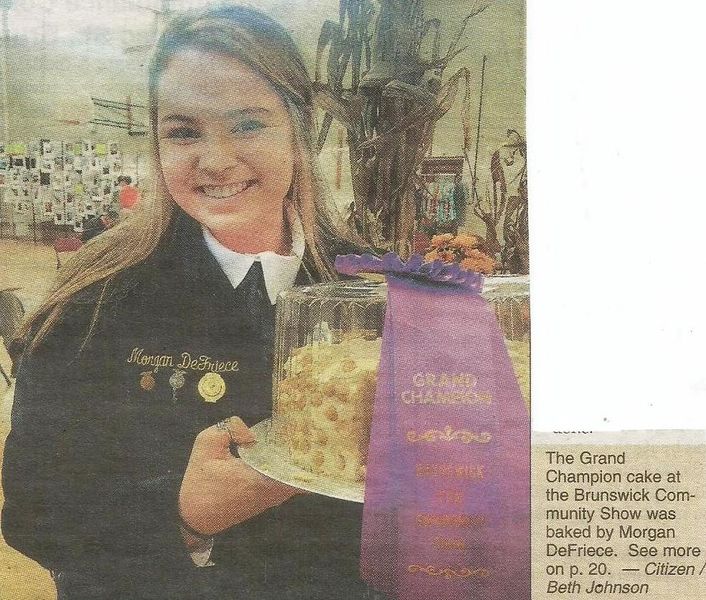 File:Community Show 2018 Morgan DeFriece from The Brunswick Citizen, Vol 45, No 40, October 1, 2018.jpg