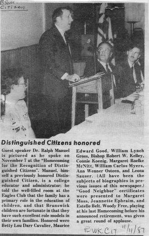 Distinguished Citizen 1987 Speaker Ralph Manuel.jpg
