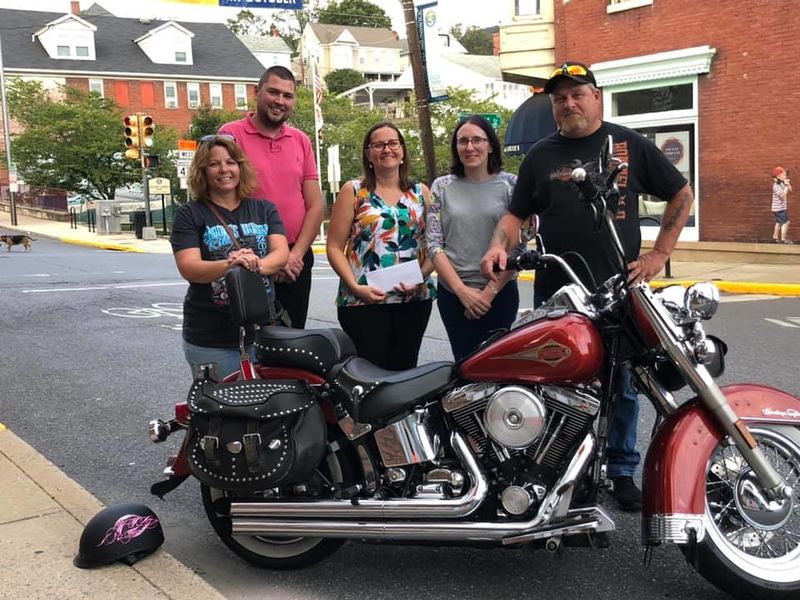 File:Community Christmas Charity Ride 2019 , Diane Lamm, Nathan Brown, , Leslie Gum, Katie Bishop, Stanley Lamm.jpg