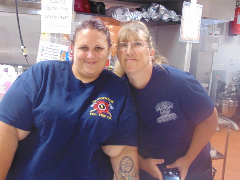 File:Fire Department 2091 Drag Queen Bingo, Kellie Shackelford and Norma Cook.JPG