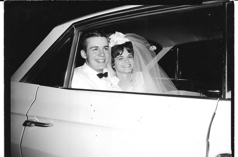 File:Newlyweds Jim and Sandy Cox.JPG