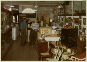 Kaplon Bldg Pop-up Shop.png