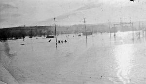 Flood of 1936 view of the eastbound station,.jpg