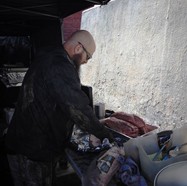 File:BBQ Throwdown March 3, 2018 Scott Berthoff cooking at Stokers BBQ.JPG