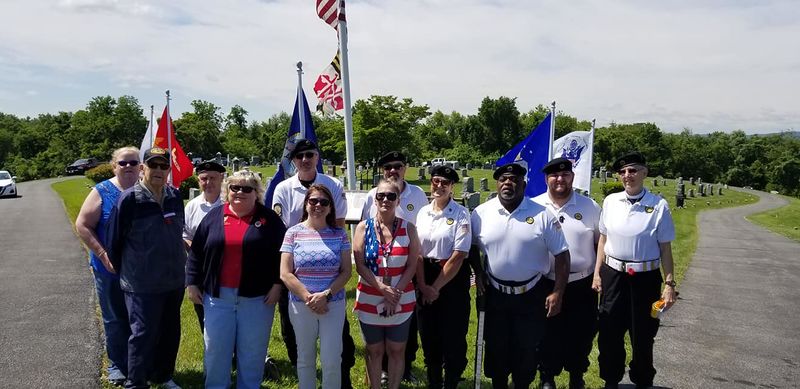 File:Memorial Day 2021 at Park Heights Cemetery, May 31, 2021.jpg