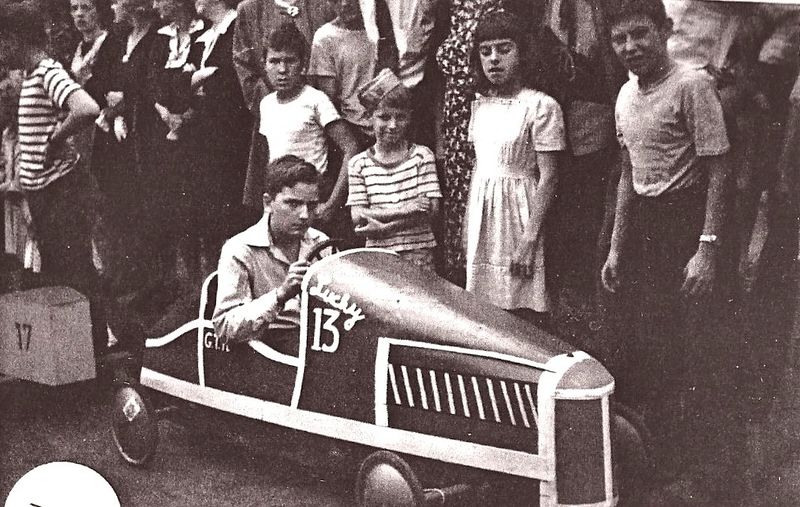 File:Soap box car - George Hall.jpg