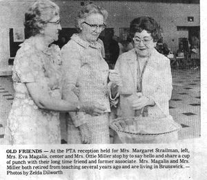 Margaret Strailman, Distinguished Citizen 1984 (4).jpg