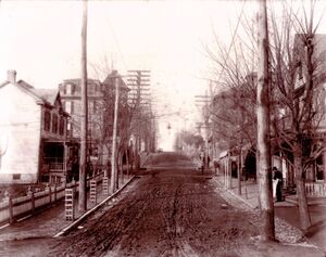 East Potomac Street looking west in 1906.jpg
