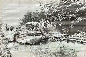 Canal Boat at Lock 30 with Lockhouse.jpeg