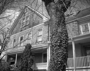 House on South Maryland Avenue was built by William Lynch Gross Circa 1890.jpg