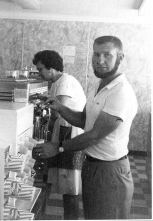 Herbert Lionel Daugherty Sr, Distinguished Citizen 1986 (8).jpg