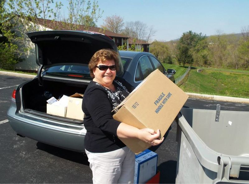 File:GBACC Shred Day 2014, Charlotte Klaar, Ap;ril 26, 2014.jpg