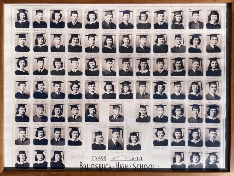 File:Brunswick High School Class of 1943 photo.jpg