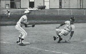 Baseball - 1971 3rd baseman waits for the ball.jpg
