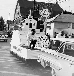 Veterans Day Parade Circa 1960 - Brunswick Jaycees Float.jpg
