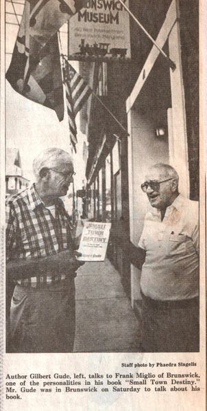 File:Literary Ramble Through River Towns by Eugene L. Meyer from The Washington Post, July 24,1989 (1).jpg