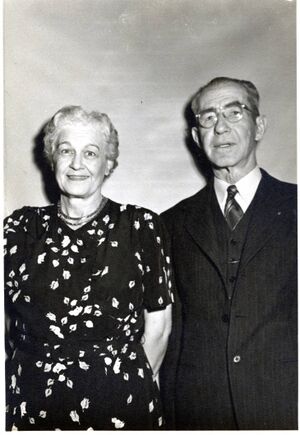 Harvey Leslie (Pete) and Lillian Henry Cage circa 1950s.jpg