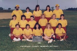 Slo-Pitch Softball Team Women's 1991 Team.jpg