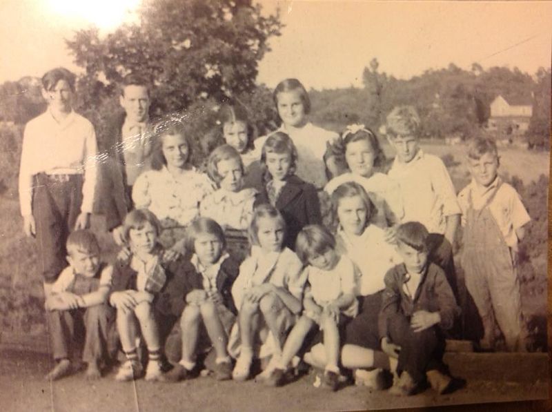 File:D Street and Maple Ave Gang.jpg