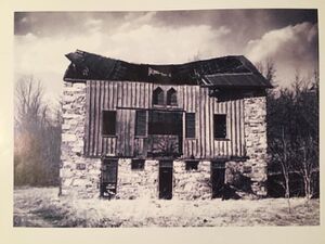 George Alfred Townsend estate barn at Gathland.jpg