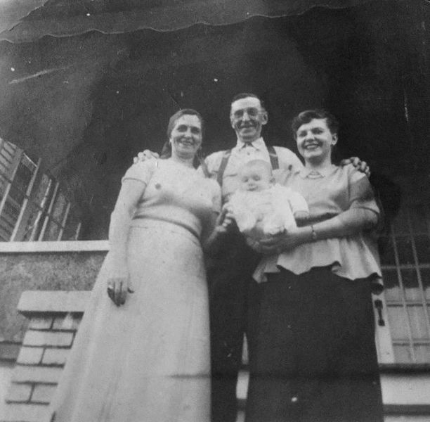 File:Bessie Cummings, Pop Long and Roma Hebb holding baby Jimmy around 1950 on West Potomac Street.jpg