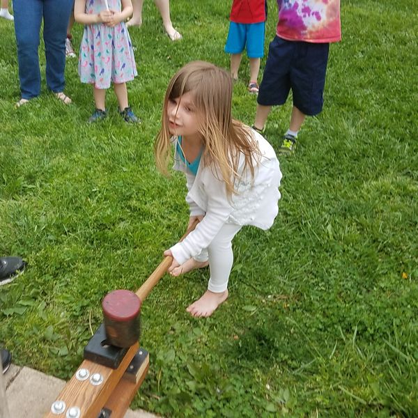 File:First Friday 2018, Autumn Ray, May 4, 2018.jpg