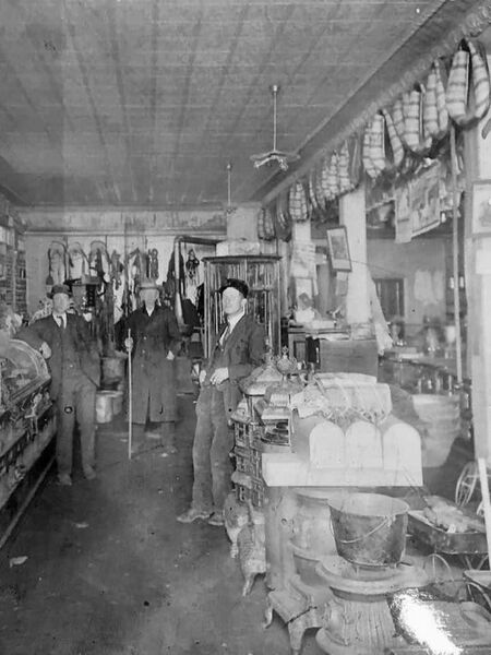 File:S.W. George & Co Hardware on the southwest corner of West Potomac Street and Delaware Avenue.jpg