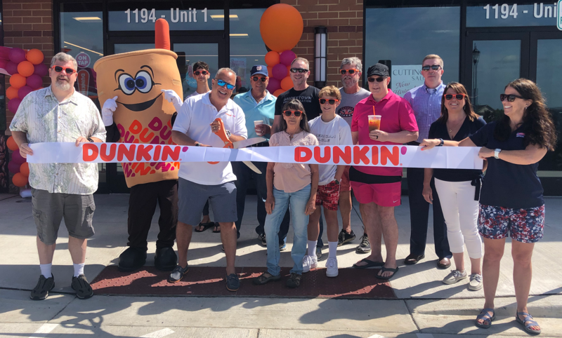 File:Dunkin Donut 2021 Ribbon Cutting, July 10, 2021.png