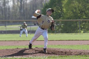 Baseball 2018, Kyle Cruz makes the pitch.jpg