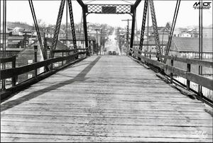 Potomac River Iron Bridge facing Virginia Avenue.jpg