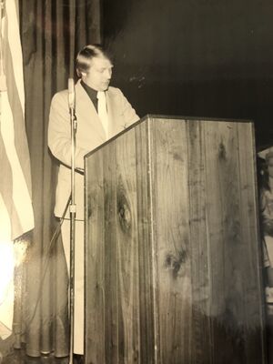 Bill Turney at podium.jpeg