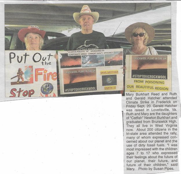 File:Mary Burkhard Reed, Ruth and Gerald Hatcher Attended the Climate Strike The Brunswick Citizen, September 26, 2019.jpg